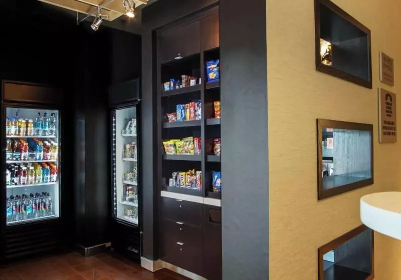 ホテル Courtyard By Marriott Lenox Berkshires