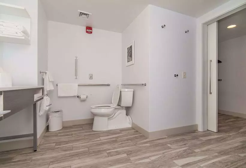 ホテル Hampton Inn Norwich