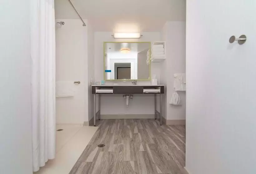 ホテル Hampton Inn Norwich