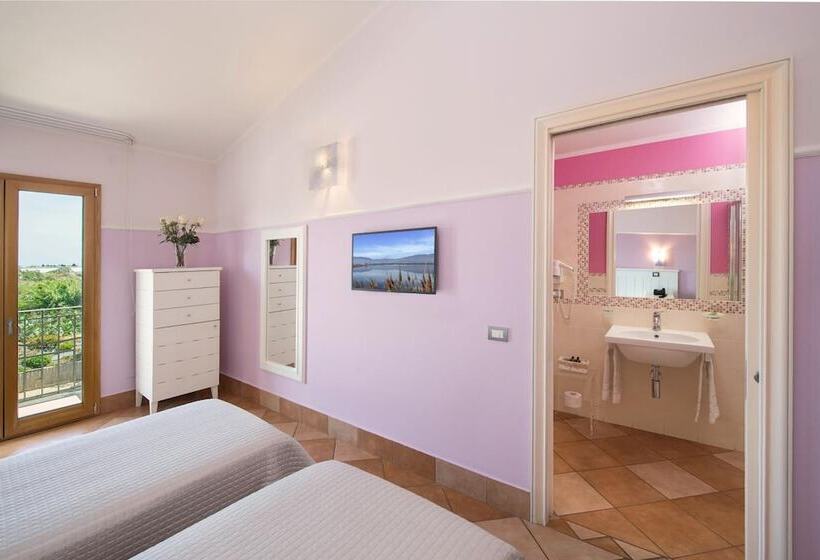 בית מלון כפרי Marin