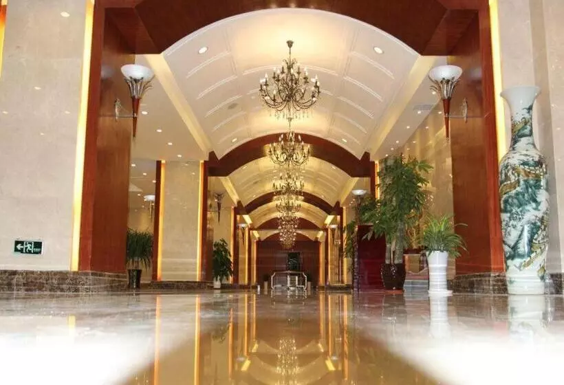 Hotelli Qingdao Tianrunjinwang