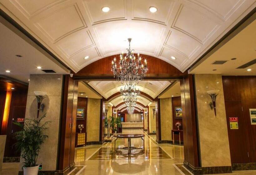 Hotel Qingdao Tianrunjinwang