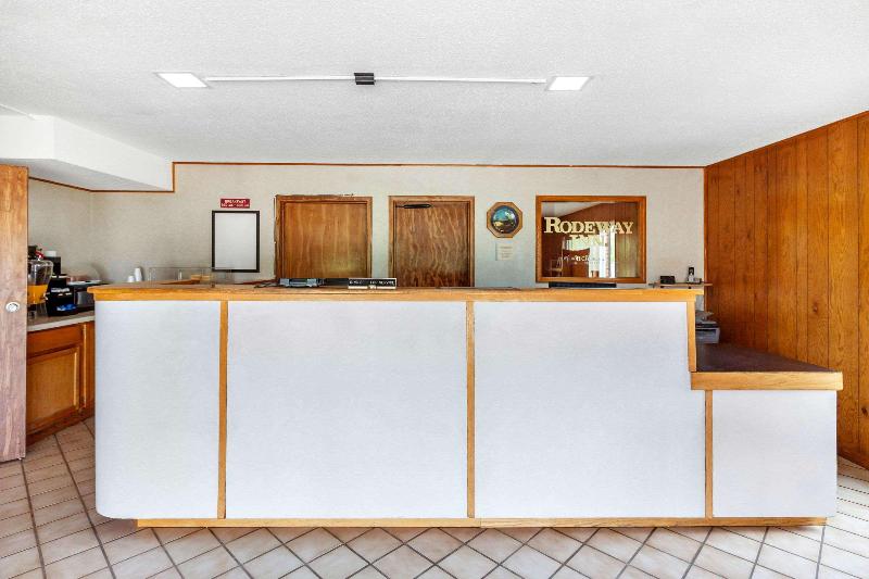 Отель Rodeway Inn