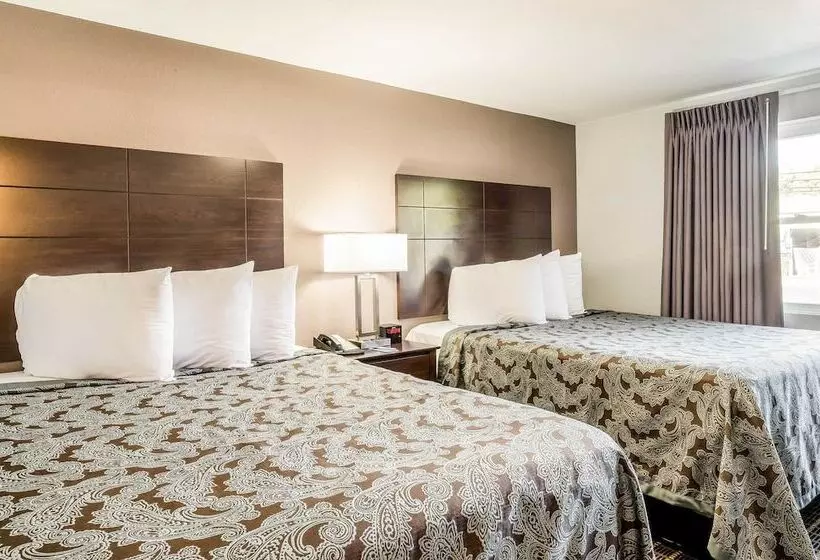 ホテル Rodeway Inn Middleboroplymouth