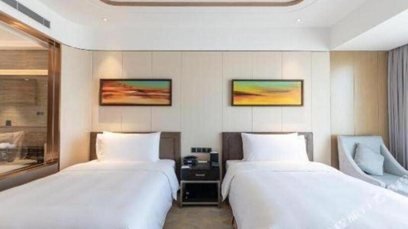 The Qube Hotel Jingzhou