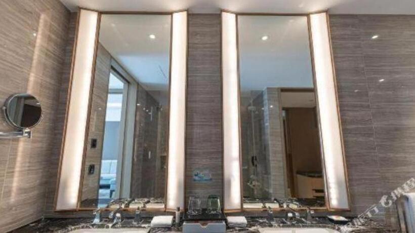 The Qube Hotel Jingzhou