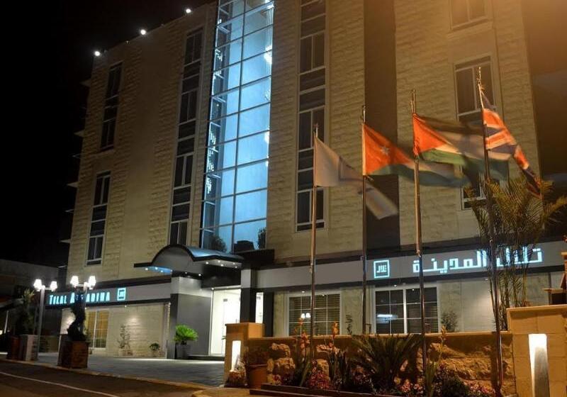 Tilal Almadina Hotel & Suites