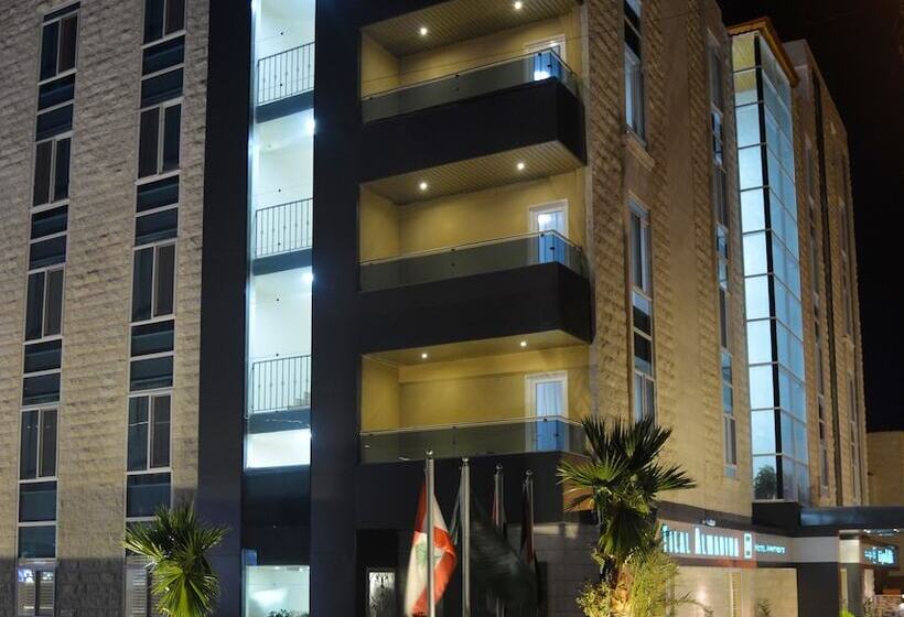 Tilal Almadina Hotel & Suites