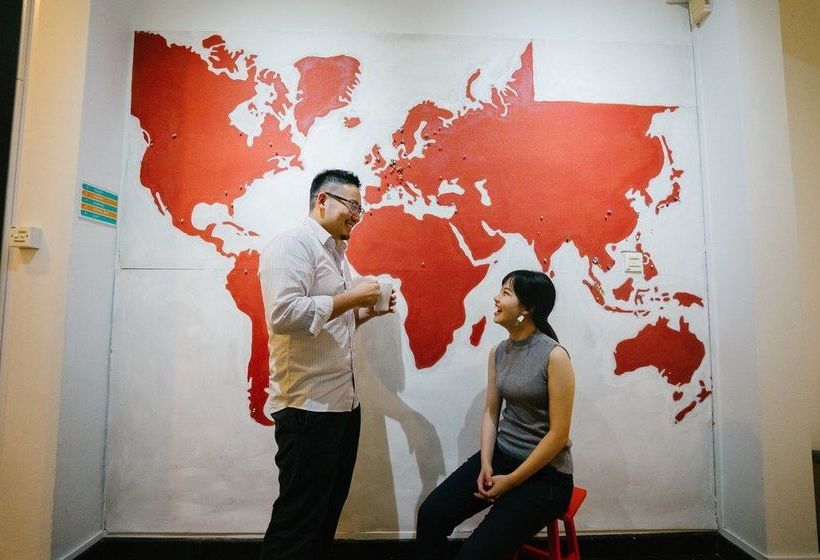 هاستل Draper Startup House For Entrepreneurs