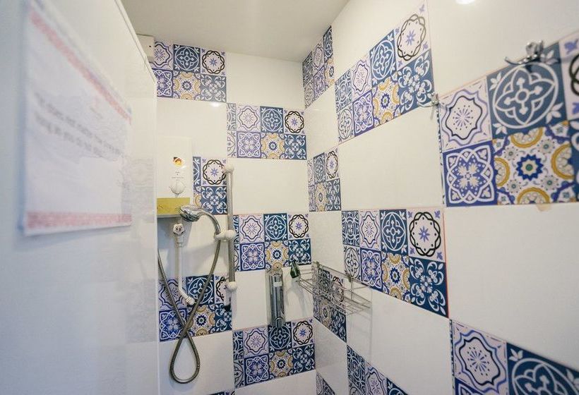 هاستل Draper Startup House For Entrepreneurs