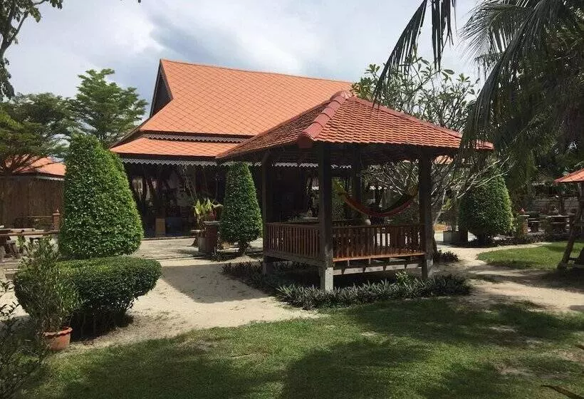 هتل Bunga Resort