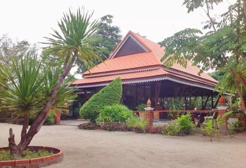 هتل Bunga Resort