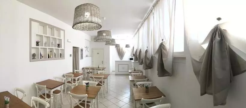 هتل Chic