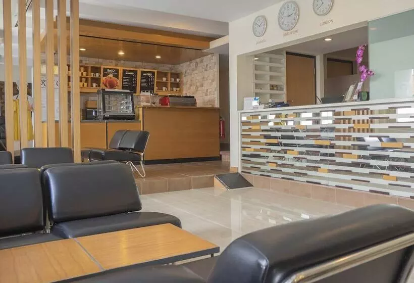 D Primahotel Airport Jakarta Terminal 1a