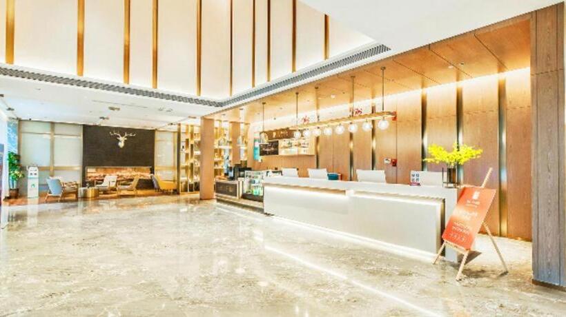 Echarm Plus Hotel Chongqing University Of Business And Industry Light Rail Station