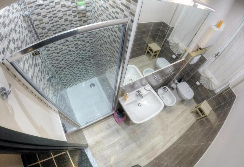 هتل Guesthouse Vittoria Rooms   The Original Since 2015