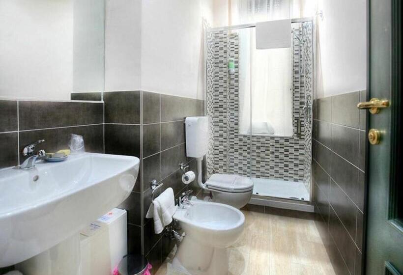 هتل Guesthouse Vittoria Rooms   The Original Since 2015