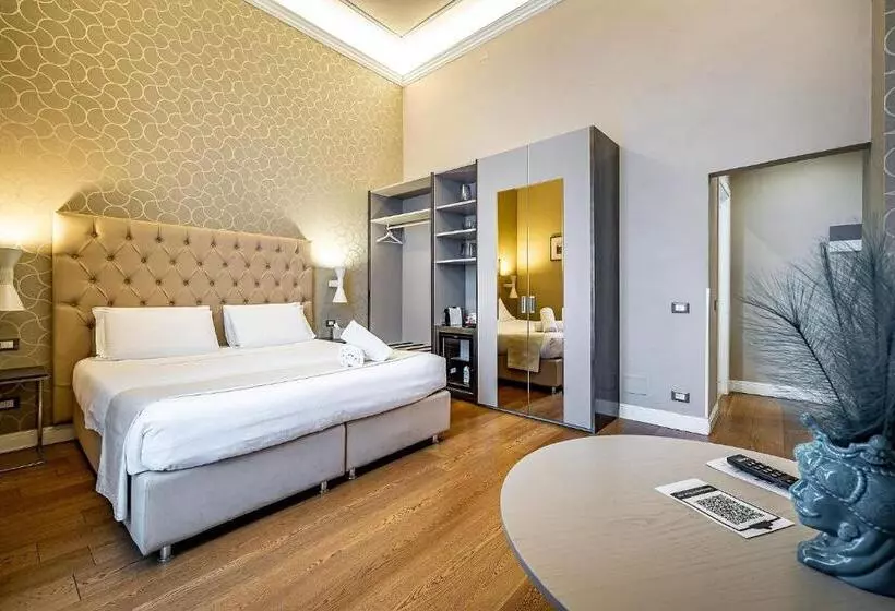 Martelli 6 Suite & Apartments
