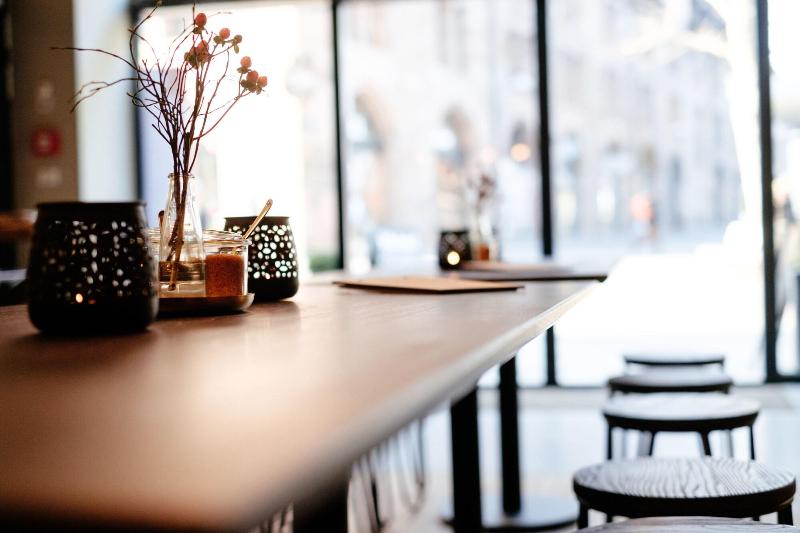 Melter Hotel & Apartments   A Neighborhood