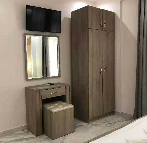 Myrto Rooms