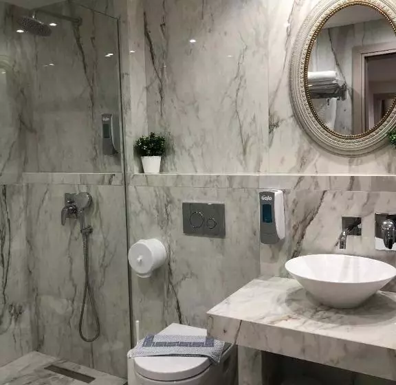 Myrto Rooms