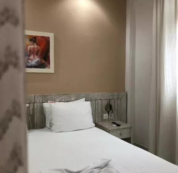 Myrto Rooms