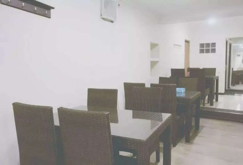 Pensionat Bantal Guling Trans