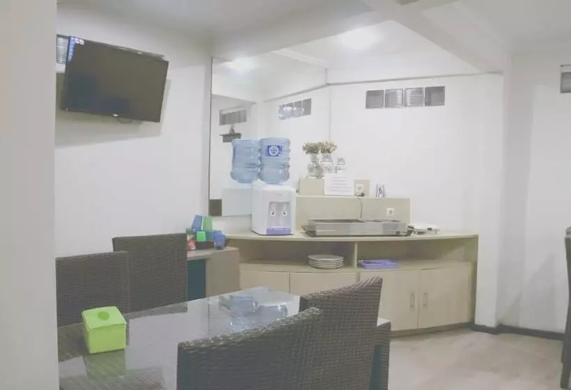 Pensionat Bantal Guling Trans