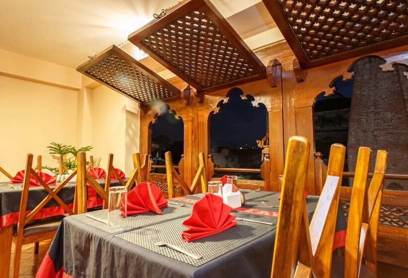 Pension Khwapa Chhen Guest House And Restaurant