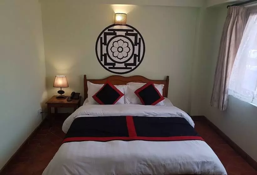 Pension Khwapa Chhen Guest House And Restaurant