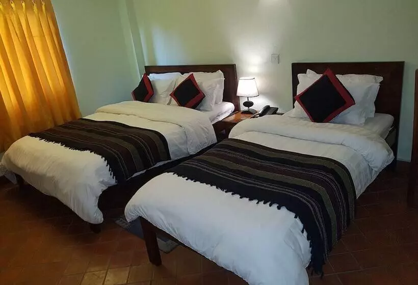 Pension Khwapa Chhen Guest House And Restaurant