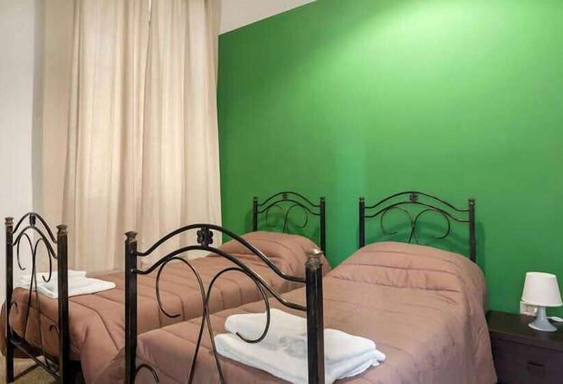 Tra L Etna E Il Mare B&b