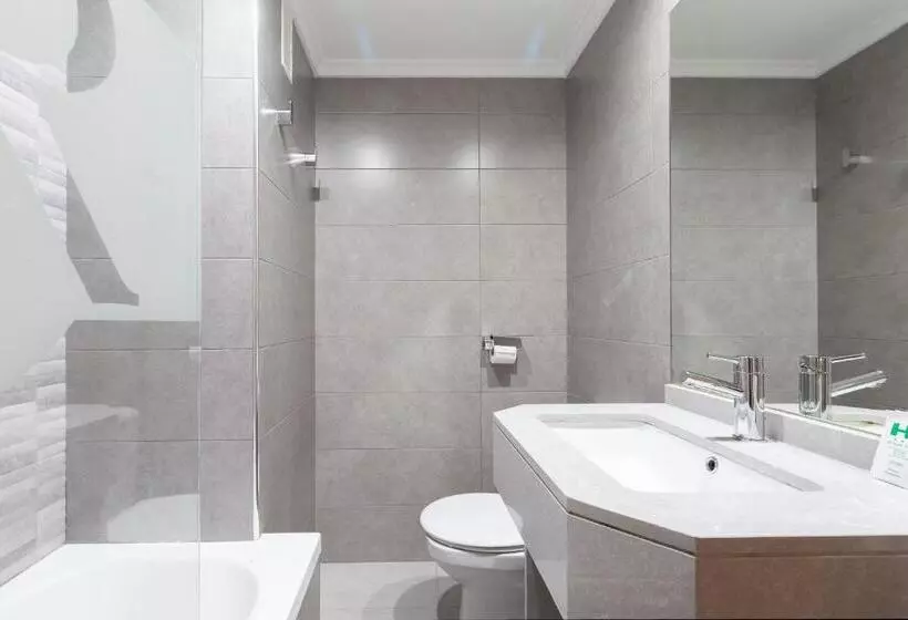 ホテル Olympia Ronda Hostel