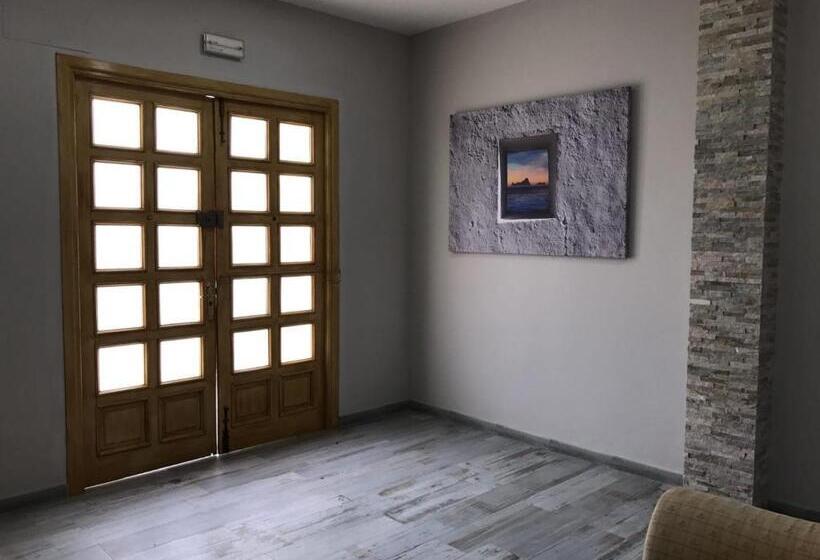 فندق Olympia Ronda Hostel