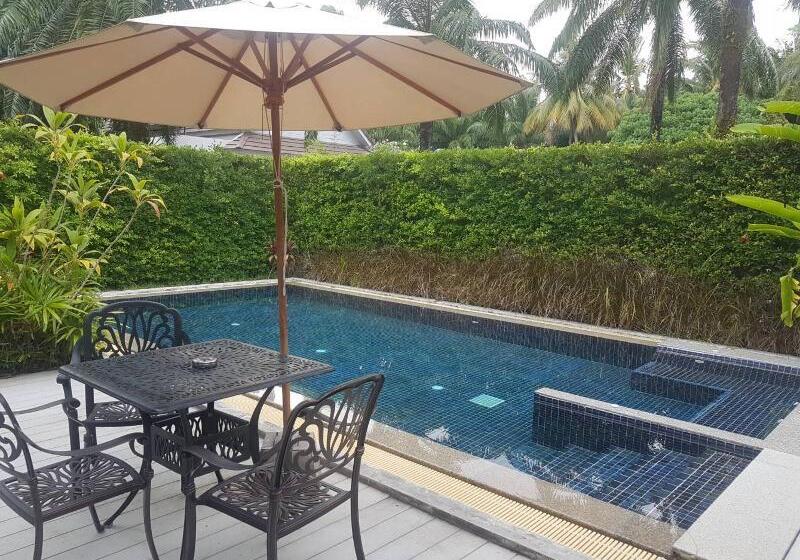 Alisea Pool Villa Aonang