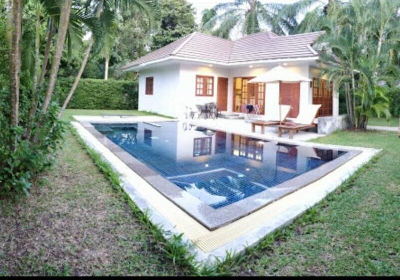 Alisea Pool Villa Aonang