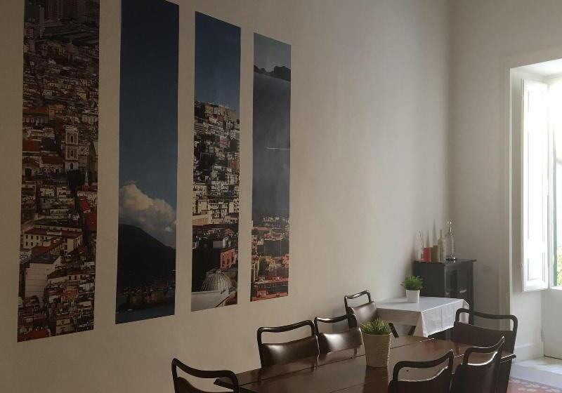 تختخواب و صبحانه Maison Toledo 210