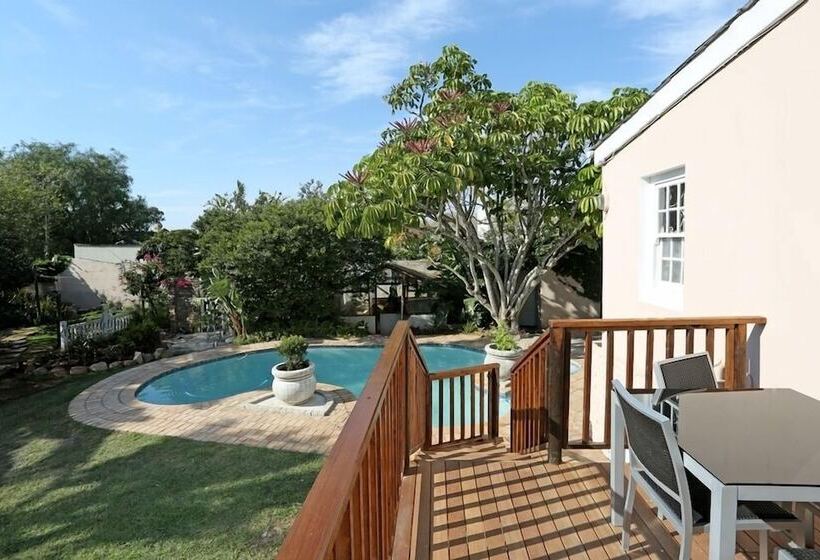 צימר Newington Place