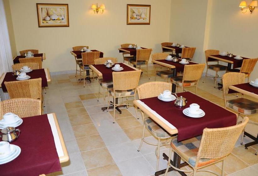 בית מלון כפרי Curitiba Palace Estação