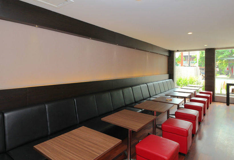 ホテル Airy Sungai Martapura Re Martadinata 6 Banjarmasin