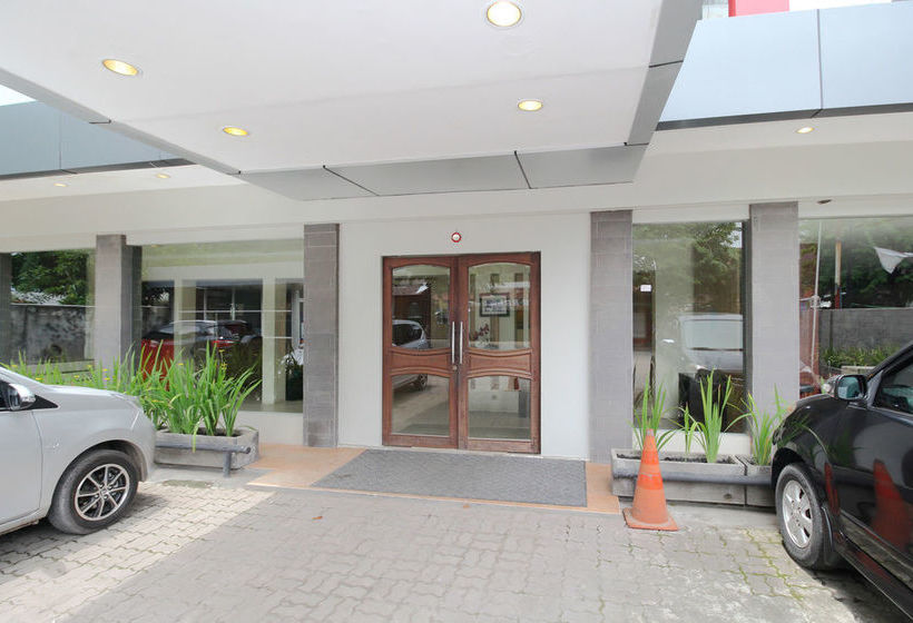 ホテル Airy Sungai Martapura Re Martadinata 6 Banjarmasin