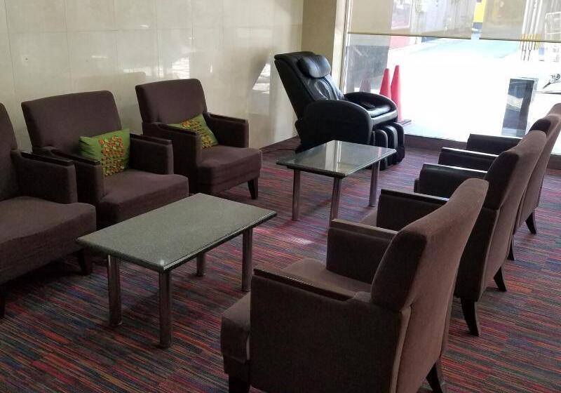 فندق Crown Hills Kumamoto