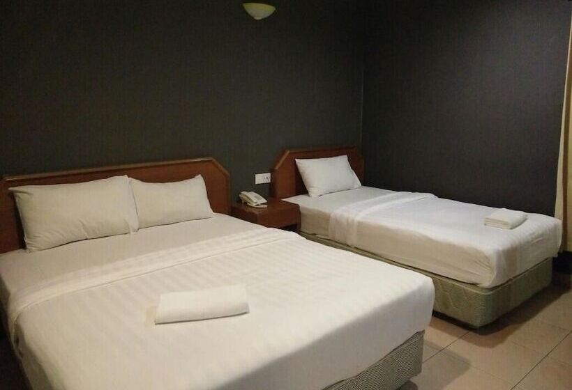 One Hotel Sadong Jaya