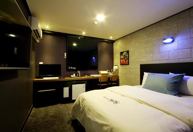 בית מלון כפרי Dajeon Jungni Page