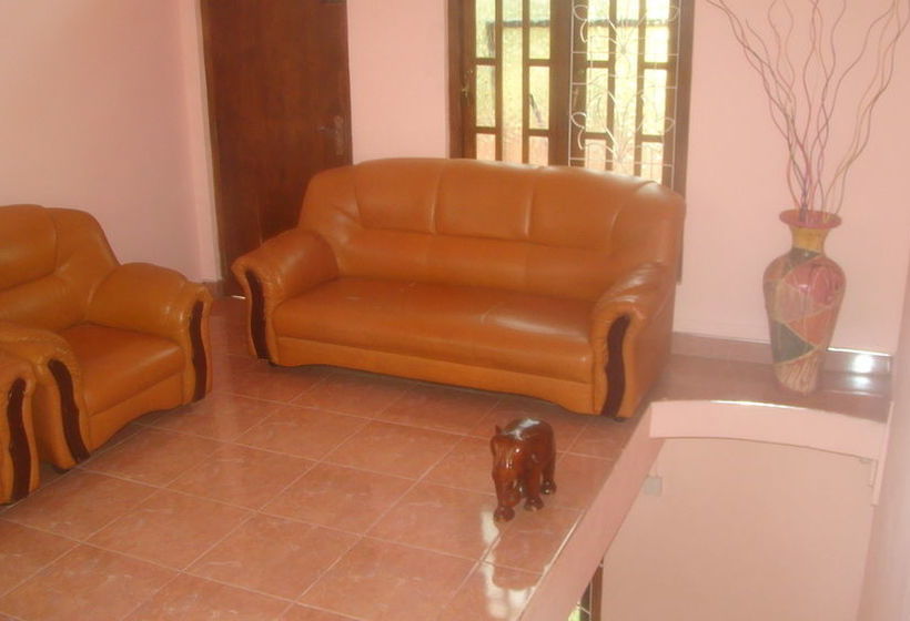 فندق Rajadhani Rest