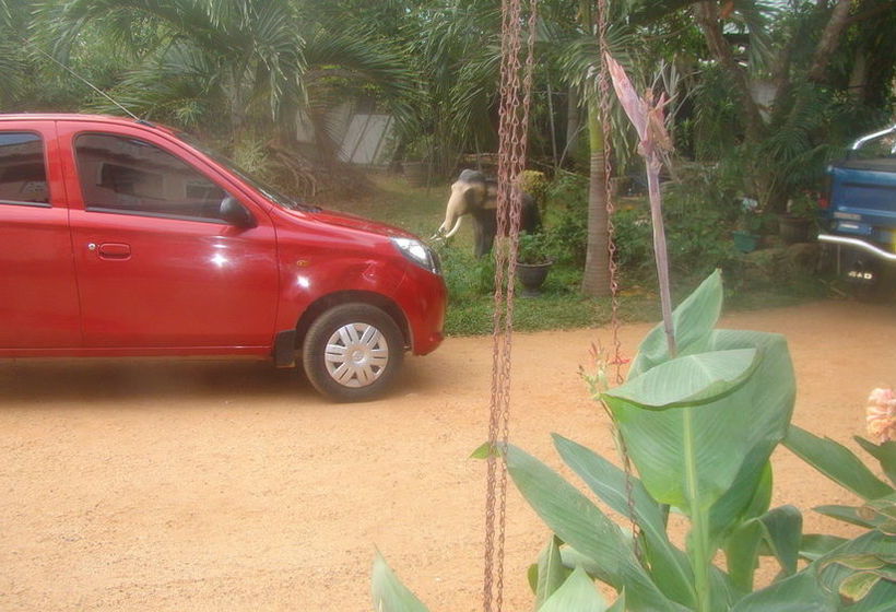 فندق Rajadhani Rest