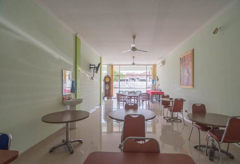 בית מלון כפרי Reddoorz At Gatot Subroto Lampung