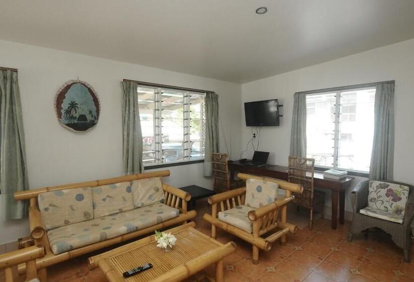 هتل Talofa Inn