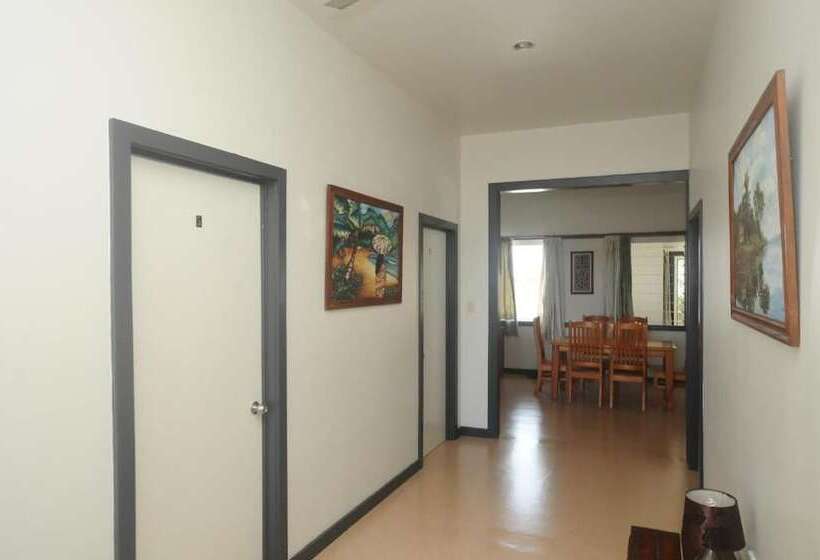 هتل Talofa Inn