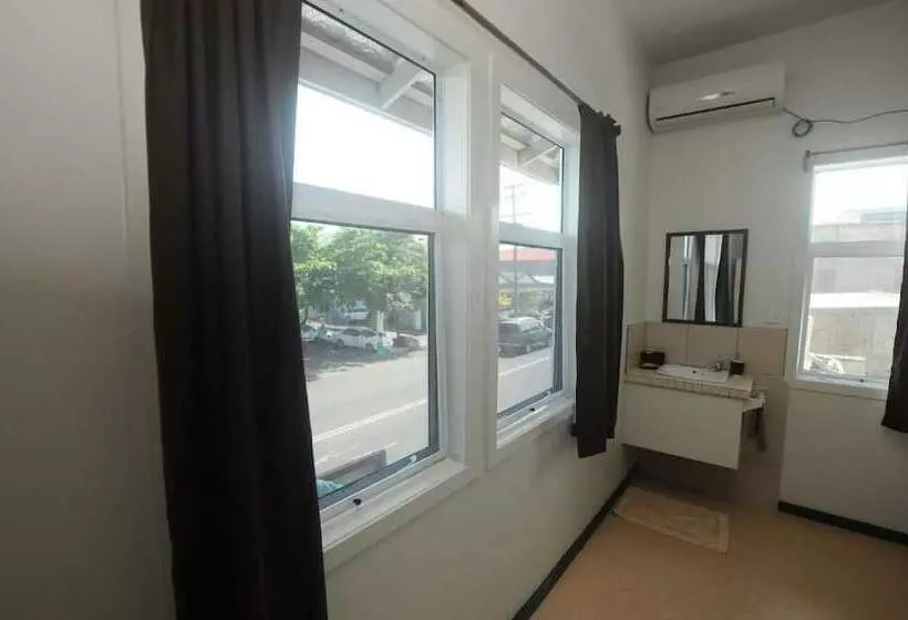 هتل Talofa Inn